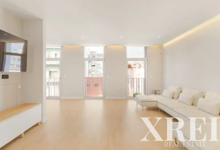 Apartment 4-bedroom for sale in Avenidas Novas, Lisbon &bull; X100648