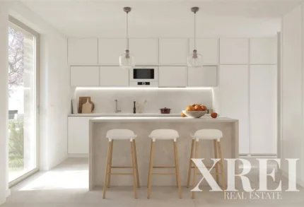 Apartment 3-bedroom for sale in Alvalade, Lisbon &bull; X100326