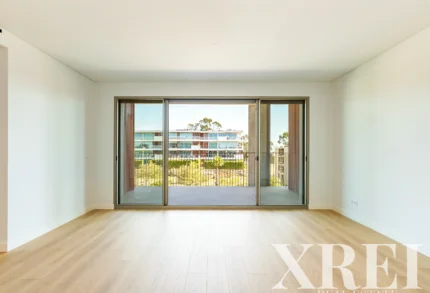Apartment 2-bedroom for sale in Belas, Sintra, Greater Lisbon &bull; X100235