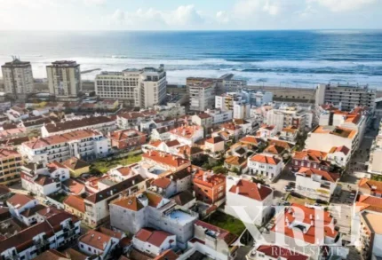 Property Studio for sale in Costa da Caparica, Almada, Setúbal &bull; X100341