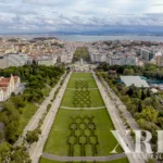 Apartment 4-bedroom for sale in Santo António, Lisbon • X93729 - gallery image