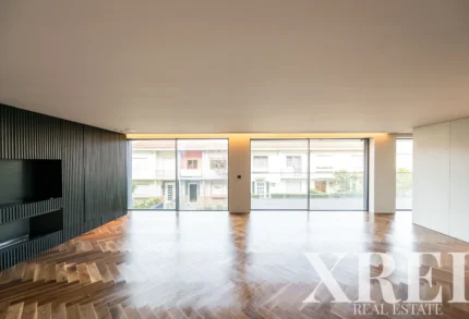 Apartment 4-bedroom for sale in Lordelo do Ouro e Massarelos, Porto &bull; X99310