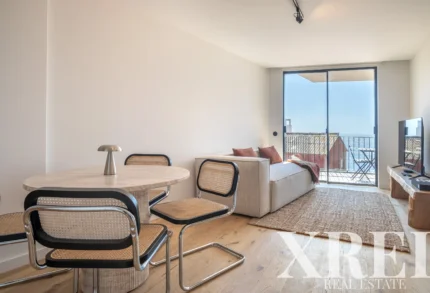 Apartment 2-bedroom for sale in Aldoar, Foz do Douro e Nevogilde, Porto &bull; X100635