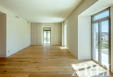 Apartment 3-bedroom for sale in Galardi, Cascais e Estoril, Cascais, Greater Lisbon &bull; X100652