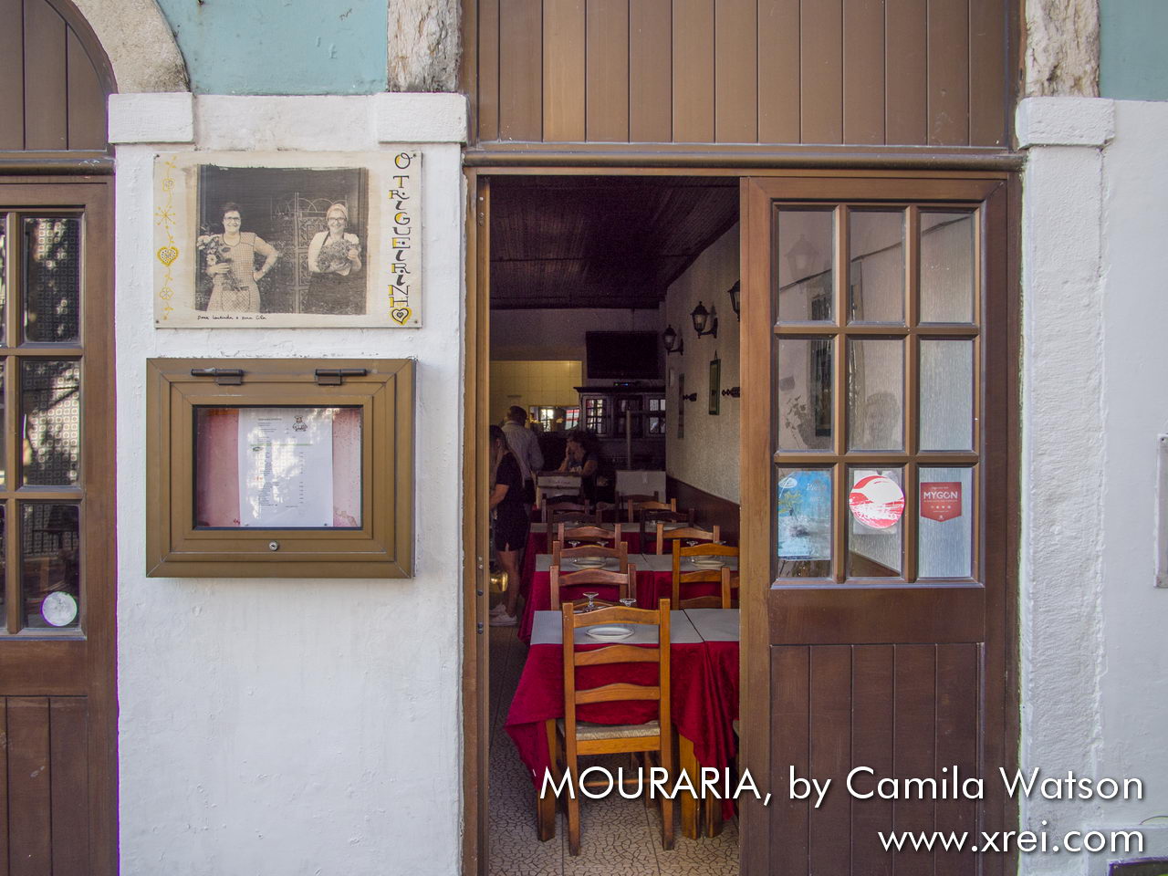 Dona Laurinda and Dona Cila, from the restaurant