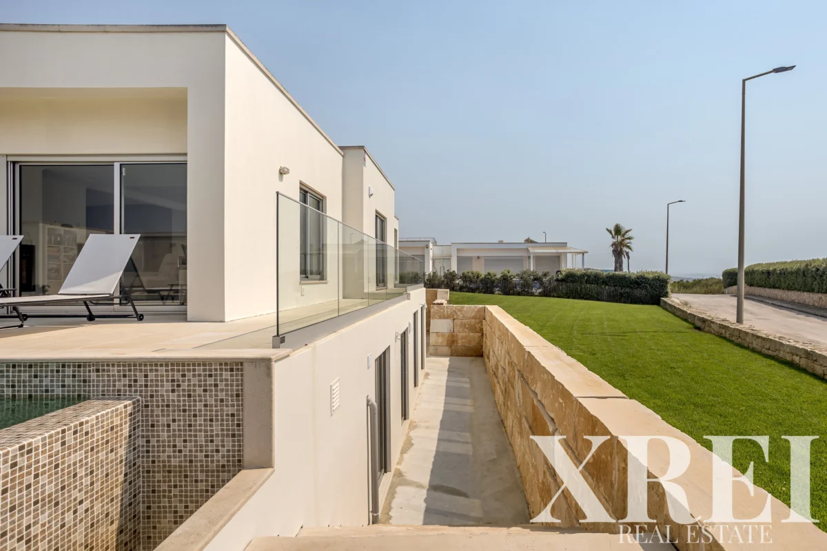 Villa 5-bedroom for sale in Foz do Arelho, Caldas da Rainha, Leiria • X91152