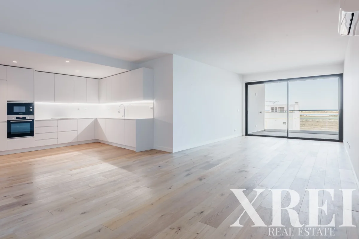 Apartment 3-bedroom for sale in Fuseta, Olhão, Algarve • X96500