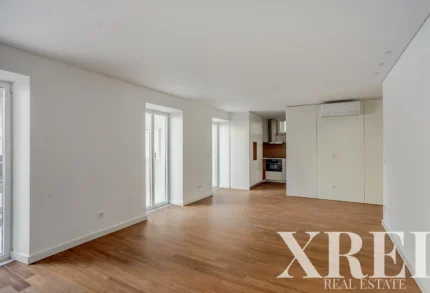 Apartment 2-bedroom for sale in Palmira 28, Arroios, Lisbon &bull; X93723
