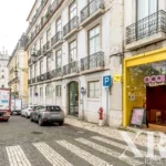 Apartment 2-bedroom for sale in Misericórdia, Lisbon &bull; X96576 - gallery image