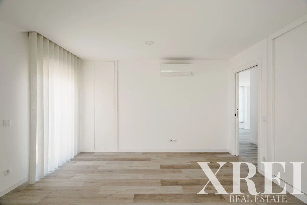 Villa 5-bedroom for sale in Porto Salvo, Oeiras, Greater Lisbon &bull; X80380