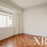 Apartment 4-bedroom for sale in Santo António, Lisbon • X85414 - gallery image