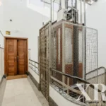 Apartment 4-bedroom for sale in Santo António, Lisbon • X85414 - gallery image