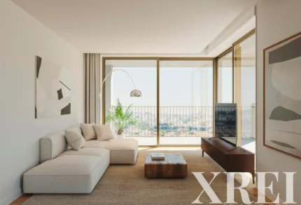 Apartment 2-bedroom for sale in Fernão Magalhães 127, Bonfim, Porto &bull; X77874