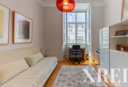 Apartment 4-bedroom for sale in Misericórdia, Lisbon &bull; X80552