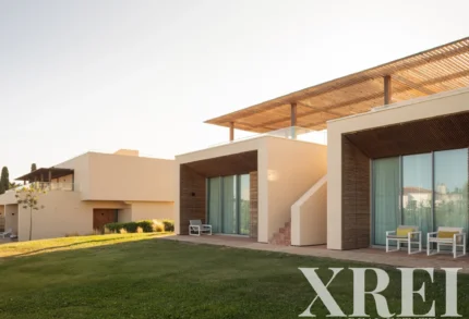 Apartment 3-bedroom for sale in White Shell Beach Villas, Porches, Lagoa, Algarve &bull; X71349