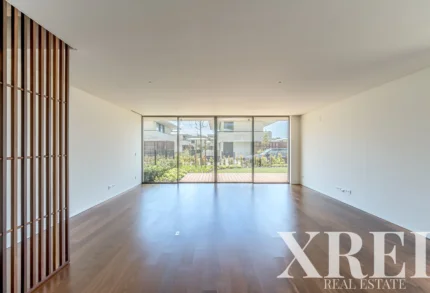 Villa 3-bedroom for sale in Cascais e Estoril, Cascais, Greater Lisbon &bull; X85176