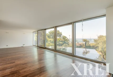 Apartment 3-bedroom for sale in Cascais e Estoril, Cascais, Greater Lisbon &bull; X86710