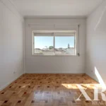 Apartment 4-bedroom for sale in Aldoar, Foz do Douro e Nevogilde, Porto &bull; X89426 - gallery image