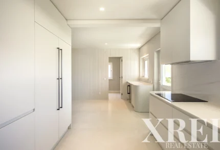 Villa 5-bedroom for sale in Cascais e Estoril, Cascais, Greater Lisbon &bull; X90936