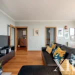 Apartment 2-bedroom for sale in Leça da Palmeira, Matosinhos, Porto &bull; X93001 - gallery image