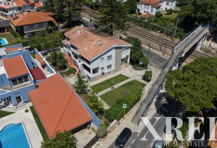Villa 5-bedroom for sale in Carcavelos e Parede, Cascais, Greater Lisbon &bull; X94090