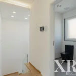 Villa 3-bedroom for sale in Algueirão-Mem Martins, Sintra, Greater Lisbon &bull; X96152 - gallery image