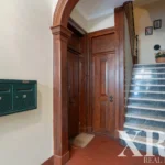 Apartment 5-bedroom for sale in Santo António, Lisbon • X96412 - gallery image