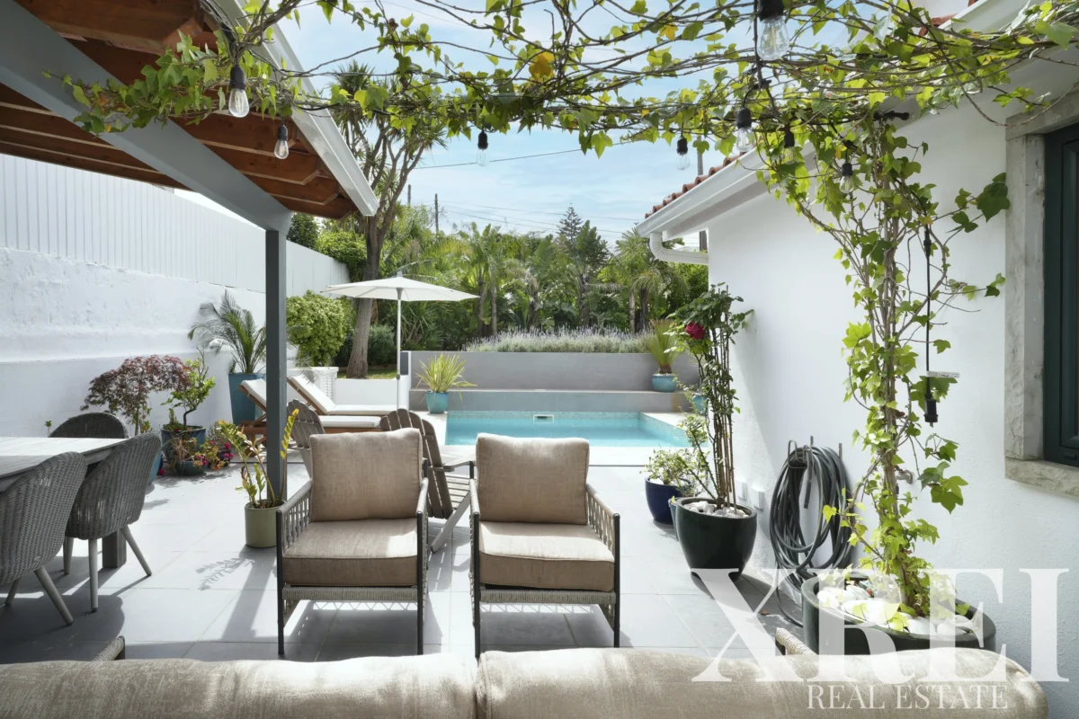 Villa 4-bedroom for sale in Cascais e Estoril, Cascais, Greater Lisbon &bull; X96959
