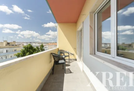 Apartment 3-bedroom for sale in Benfica, Lisbon &bull; X97615