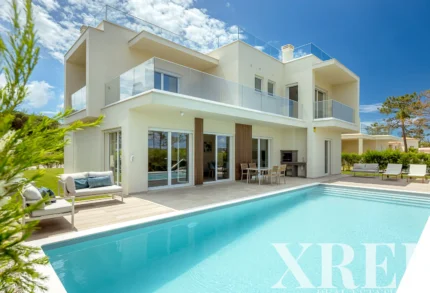 Villa 4-bedroom for sale in Vau, Óbidos, Leiria &bull; X97858