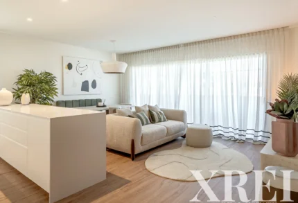 Apartment 3-bedroom for sale in Zen, Lumiar, Lisbon &bull; X97680