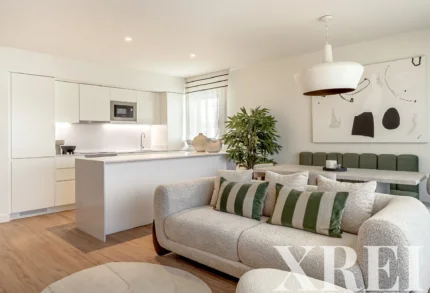 Apartment 3-bedroom for sale in Zen, Lumiar, Lisbon &bull; X97680