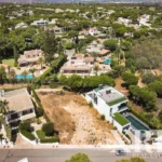 Land for sale in Vale do Lobo, Loulé, Algarve &bull; X67096 - gallery image