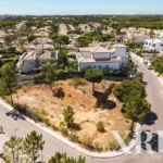 Land for sale in Triângulo Dourado, Loulé, Algarve &bull; X67103 - gallery image