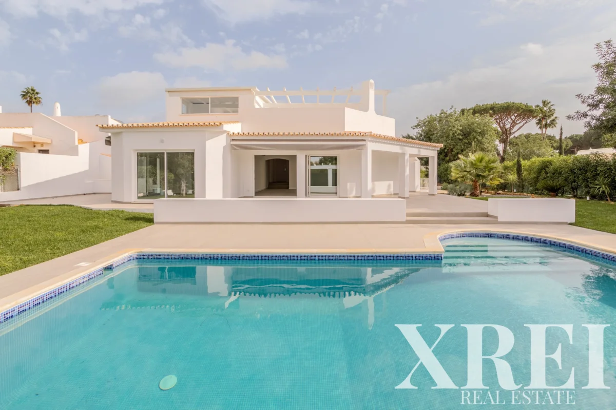 Villa 4-bedroom for sale in Vilamoura, Loulé, Algarve &bull; X81840