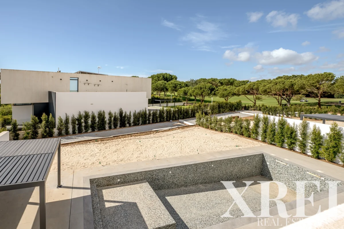 Villa 4-bedroom for sale in Golf Hills, Vilamoura, Loulé, Algarve • X82215