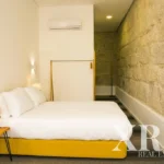 Building for sale in Cedofeita, Santo Ildefonso, Sé, Miragaia, São Nicolau e Vitória, Porto • X45304 - gallery image
