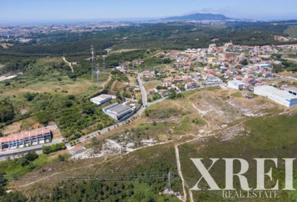 Land for sale in Belas, Sintra, Greater Lisbon &bull; X57281