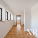 Villa 6-bedroom for sale in Carnaxide e Queijas, Oeiras, Greater Lisbon &bull; X91894 - gallery image
