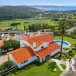 Villa 6-bedroom for sale in Carnaxide e Queijas, Oeiras, Greater Lisbon &bull; X91894 - gallery image