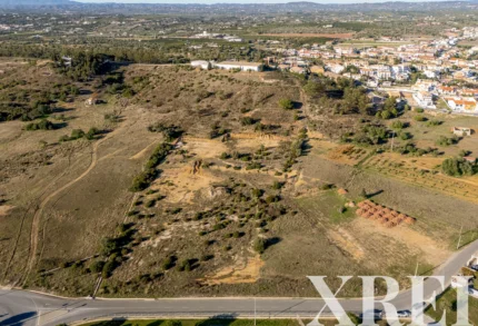 Land for sale in Algoz, Silves, Algarve &bull; X93591