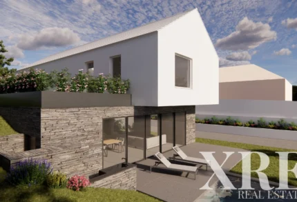 Land for sale in S.Maria e S.Miguel, S.Martinho, S.Pedro Penaferrim, Sintra, Greater Lisbon &bull; X93704