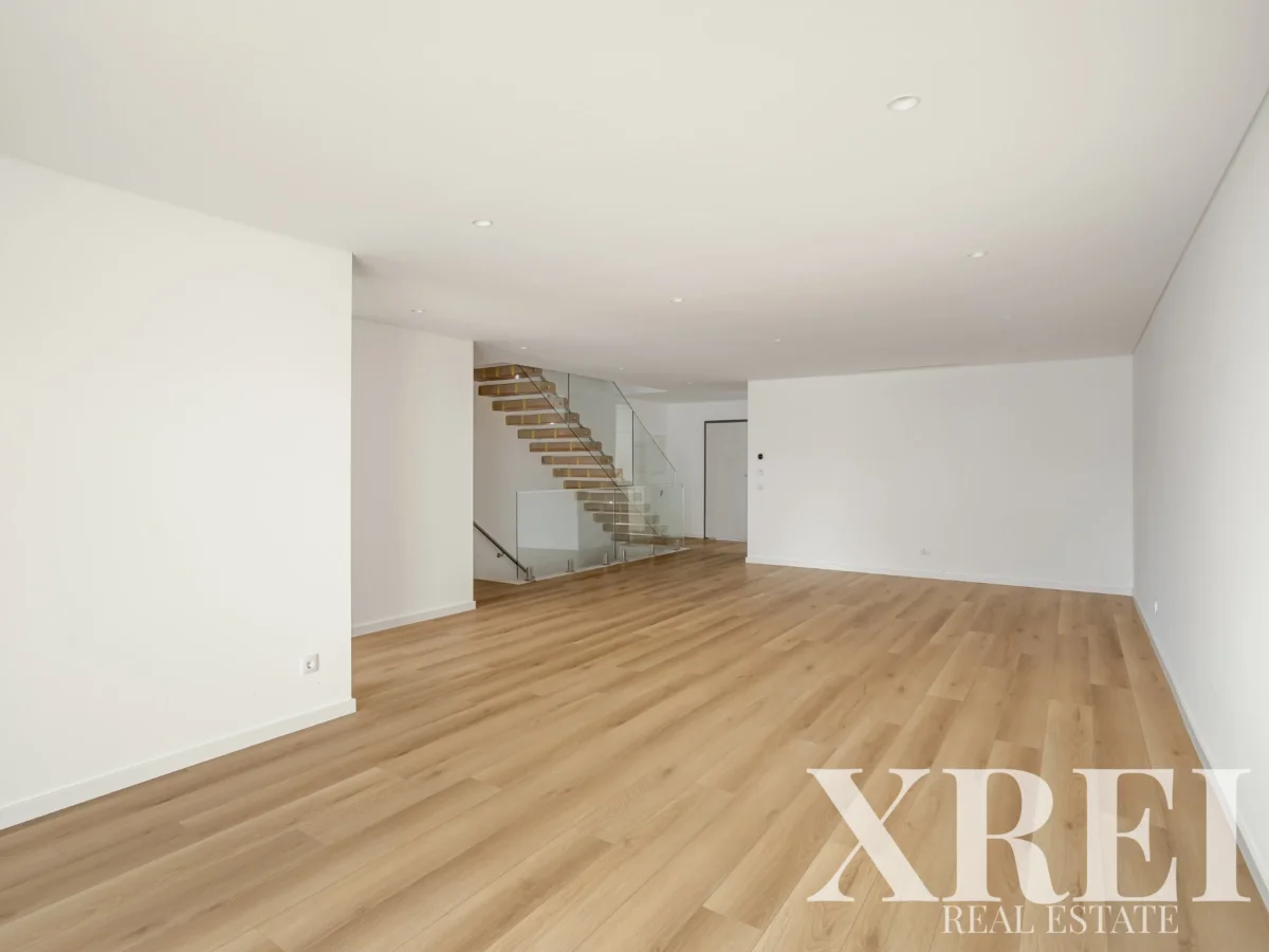 Villa 4-bedroom for sale in Ocean Prime Village, Cascais e Estoril, Cascais, Greater Lisbon &bull; X93953