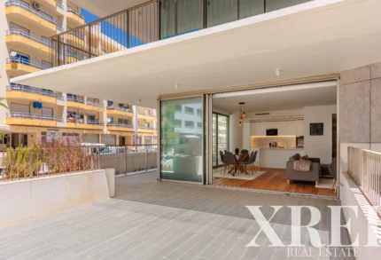 Apartment 2-bedroom for sale in Armação de Pêra, Silves, Algarve &bull; X94314