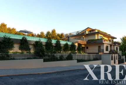 Villa 5-bedroom for sale in Carnaxide e Queijas, Oeiras, Greater Lisbon &bull; X95475