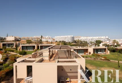 Apartment 2-bedroom for sale in White Shell Beach Villas, Porches, Lagoa, Algarve &bull; X71388