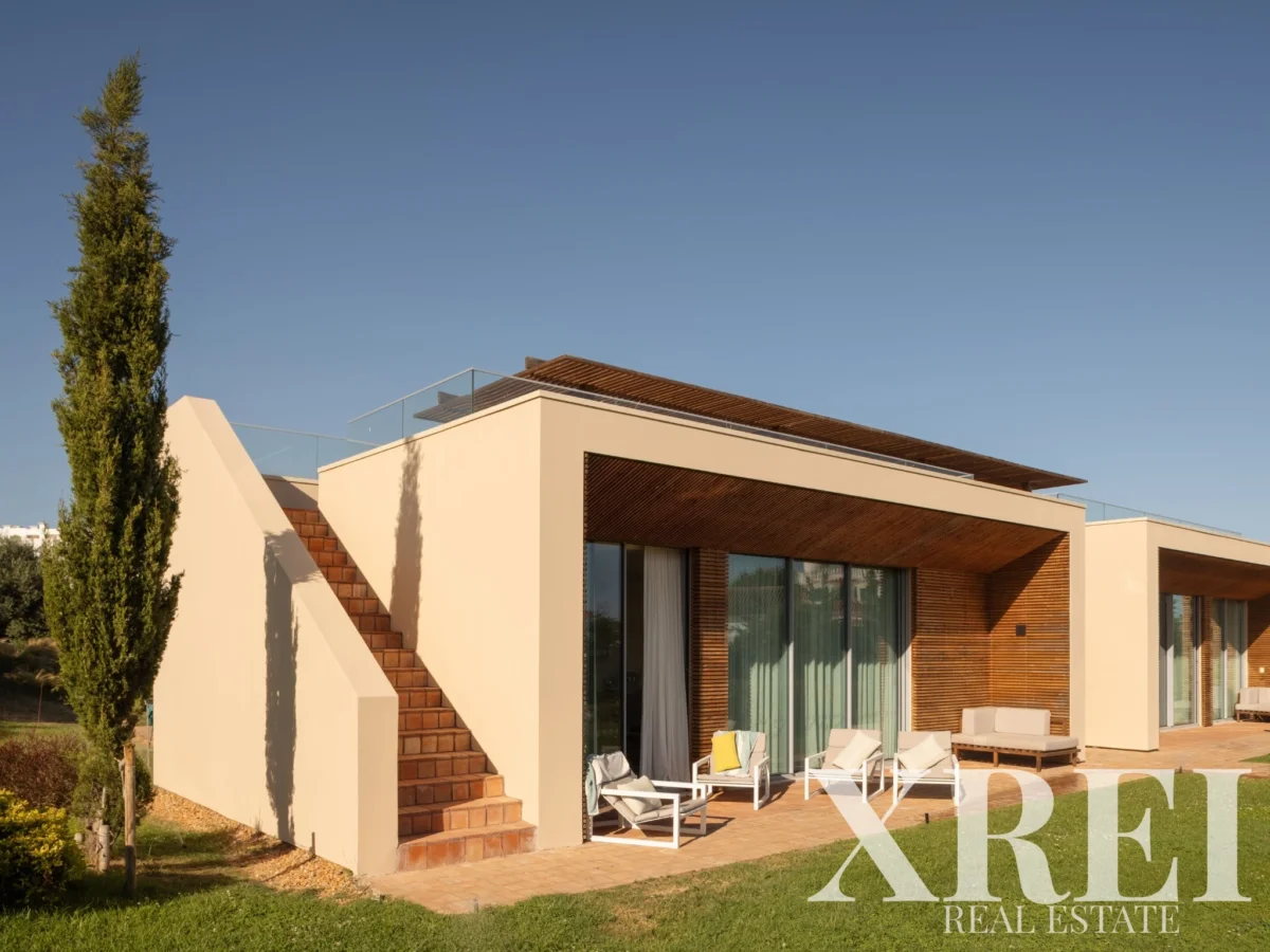 Apartment 2-bedroom for sale in White Shell Beach Villas, Porches, Lagoa, Algarve &bull; X71394