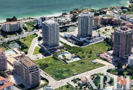 Apartment 4-bedroom for sale in Ribamar, Portimão, Algarve &bull; X96698