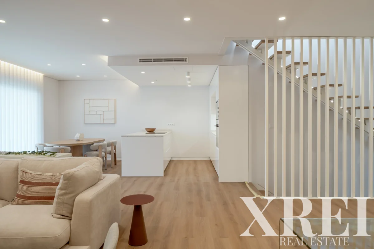 Villa 3-bedroom for sale in Herdade do Meio, Amora, Seixal, Setúbal &bull; X88277