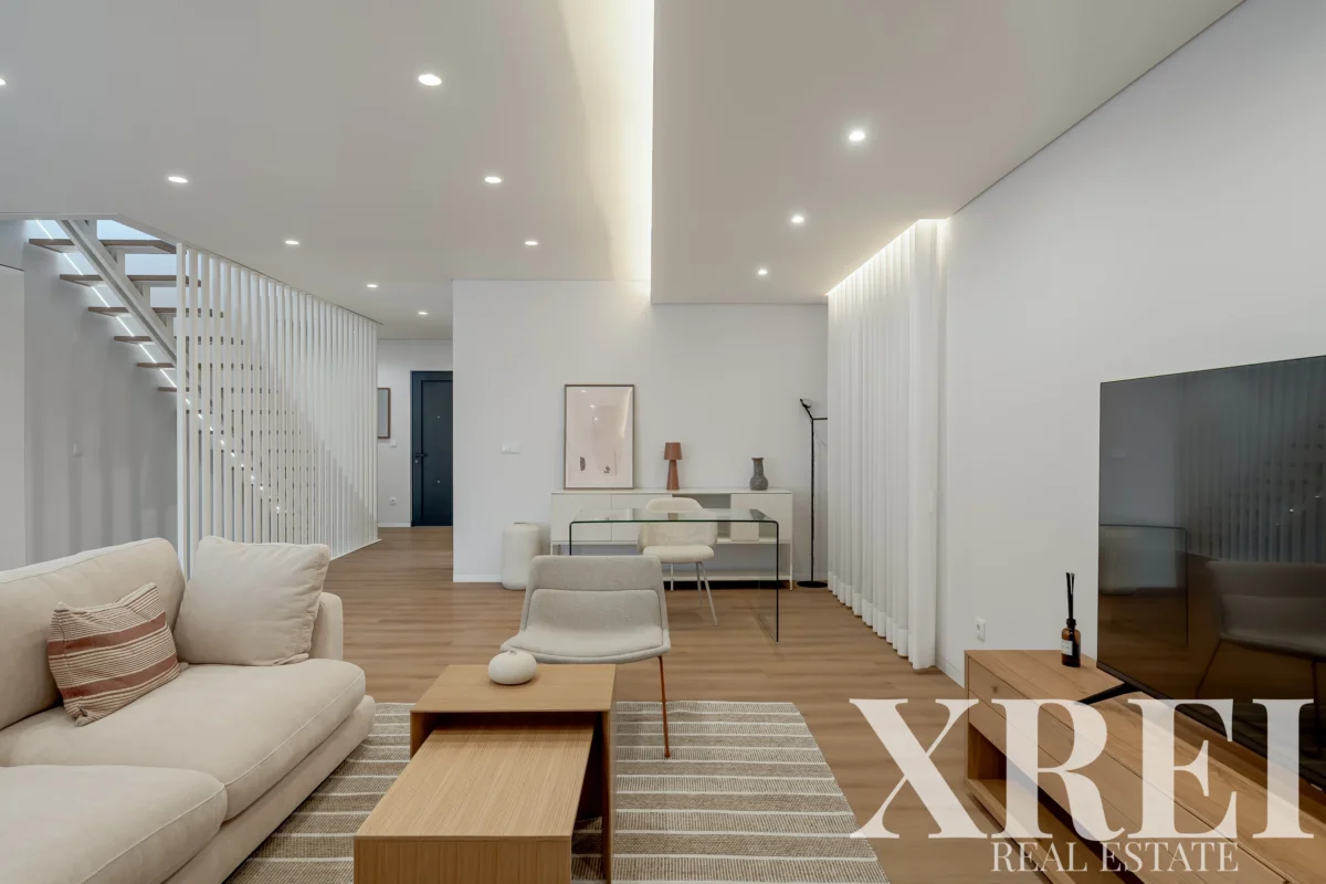 Villa 3-bedroom for sale in Herdade do Meio, Amora, Seixal, Setúbal • X88284